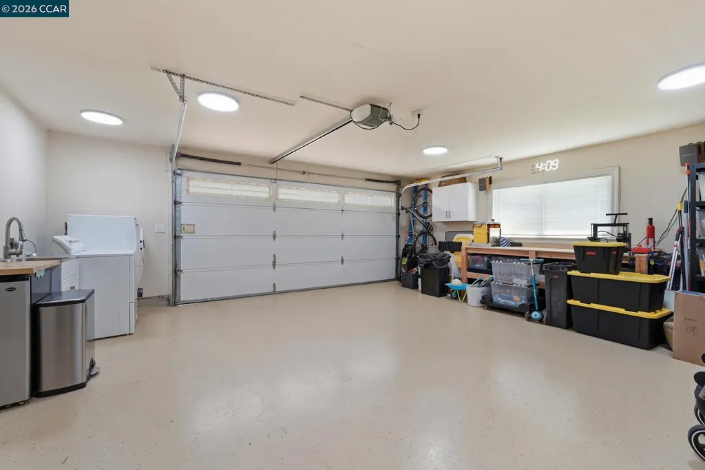 1525 American Beauty Drive Concord CA 94521
