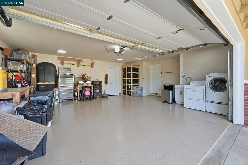 1525 American Beauty Drive Concord CA 94521