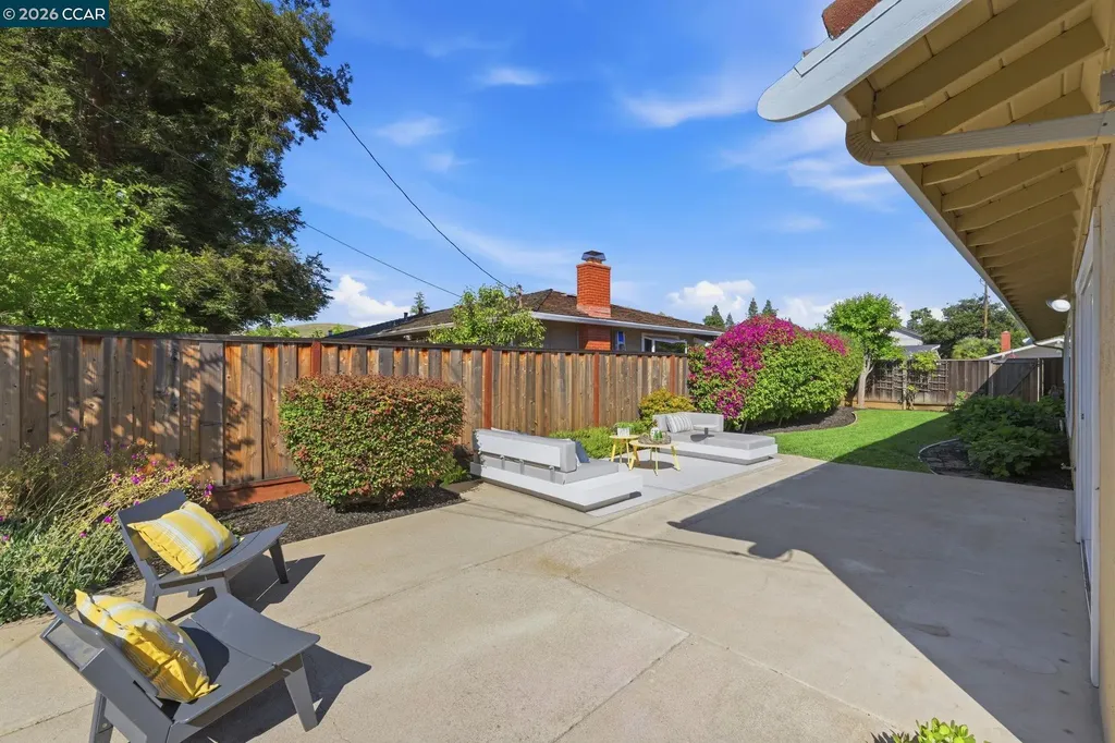 1525 American Beauty Drive Concord CA 94521