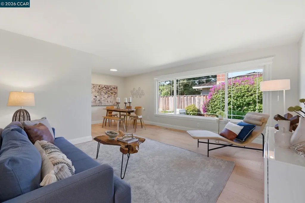 1525 American Beauty Drive Concord CA 94521