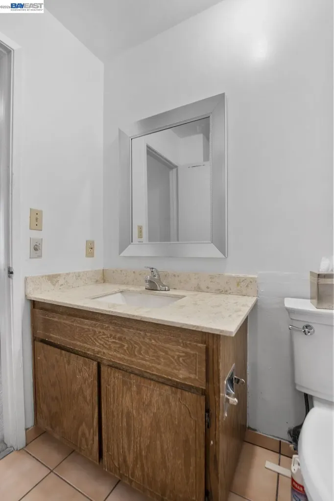 960 Joaquin Avenue San Leandro CA 94577