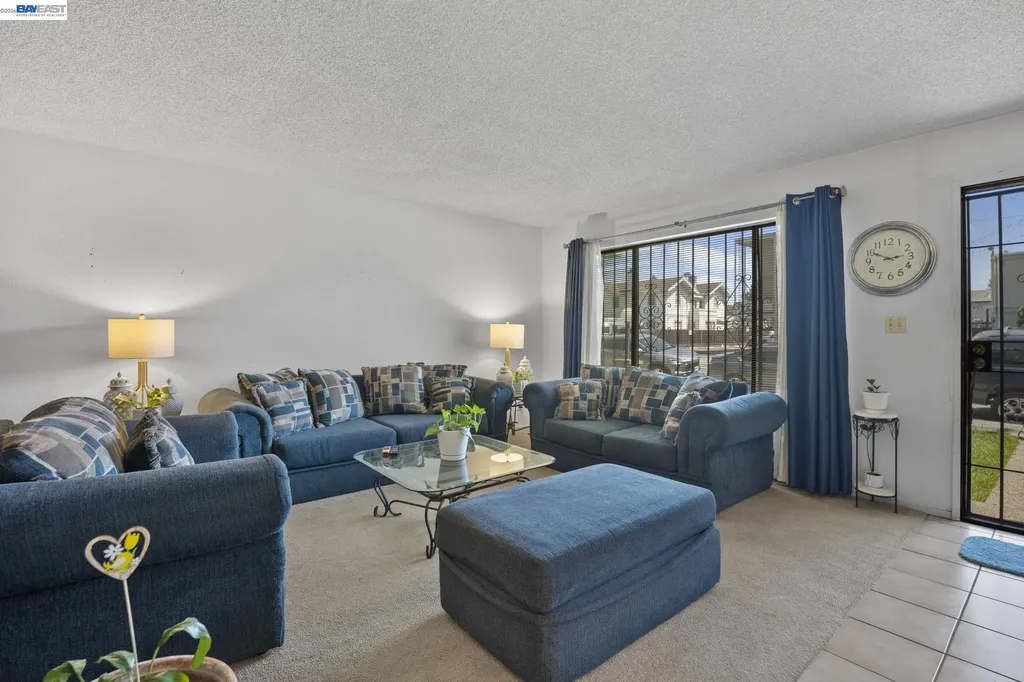 960 Joaquin Avenue San Leandro CA 94577