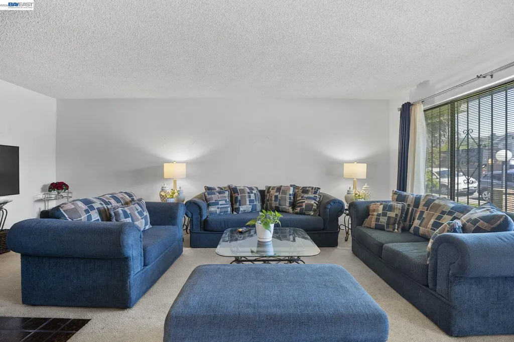 960 Joaquin Avenue San Leandro CA 94577