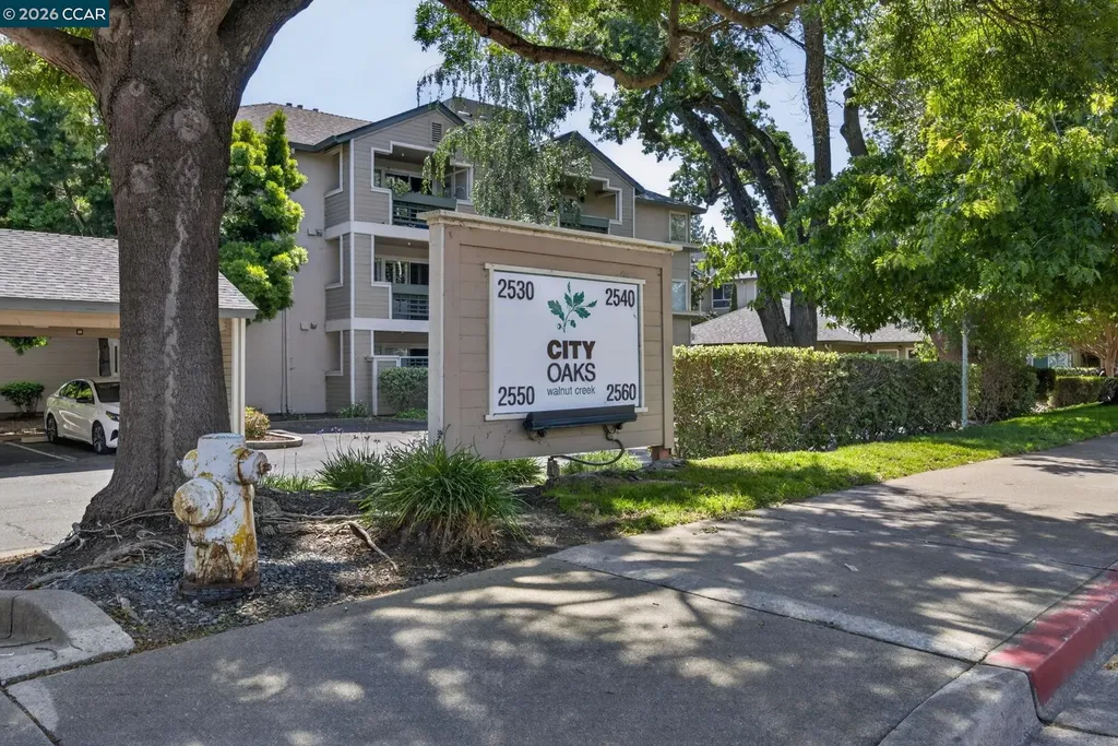 2560 Oak Road Walnut Creek CA 94597