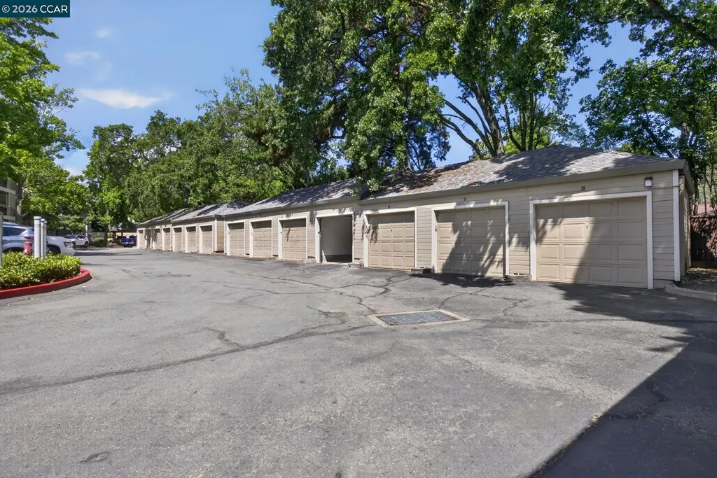 2560 Oak Road Walnut Creek CA 94597