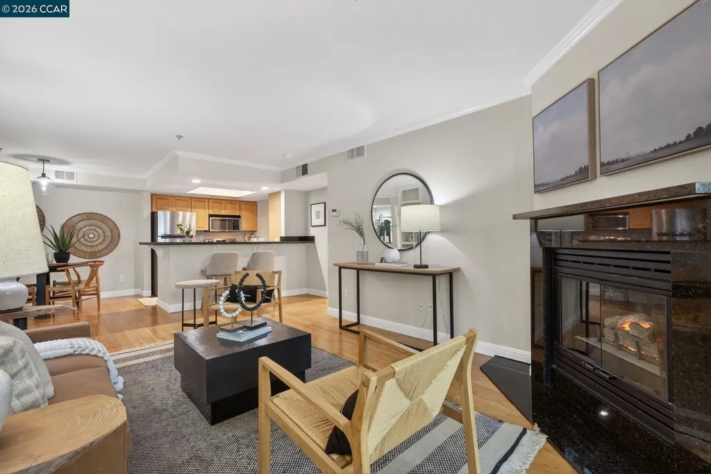 2560 Oak Road Walnut Creek CA 94597