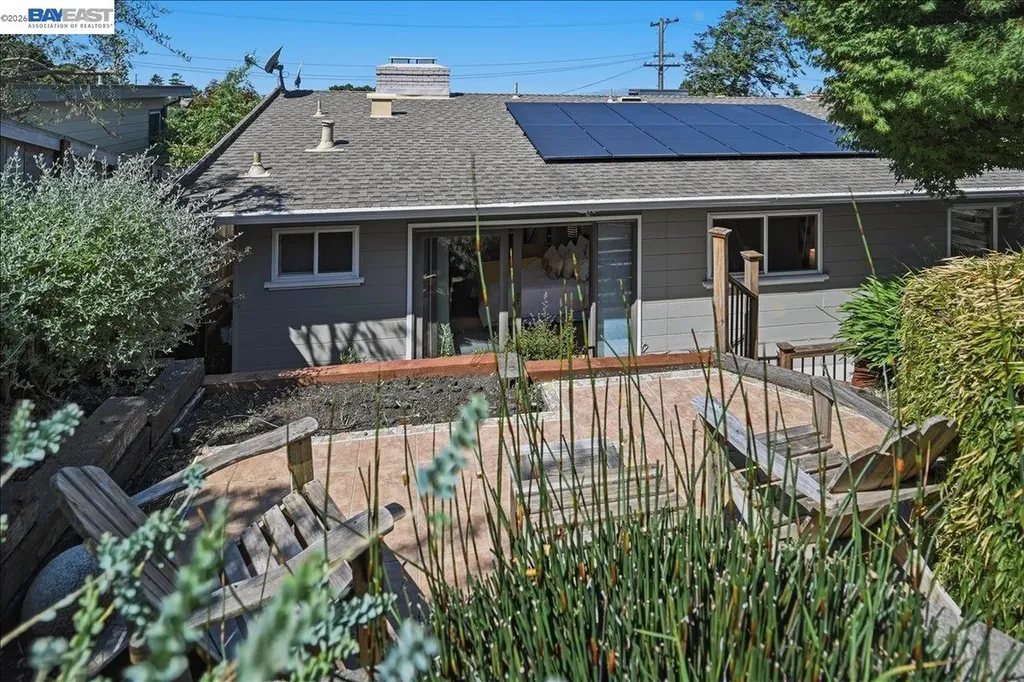 2608 Monte Vista Avenue El Cerrito CA 94530