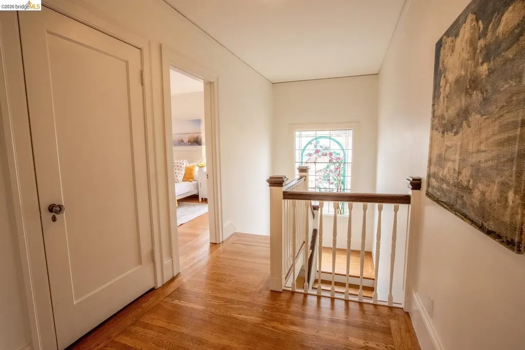 6406 Mystic Oakland CA 94618