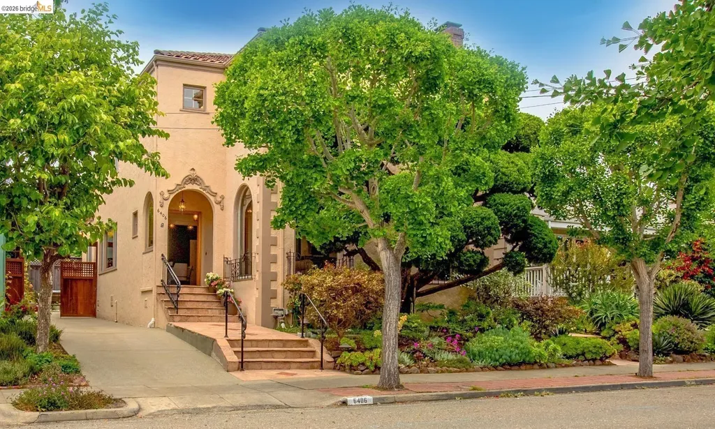 6406 Mystic Oakland CA 94618