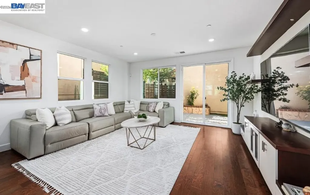4136 Healdsburg Way Dublin CA 94568