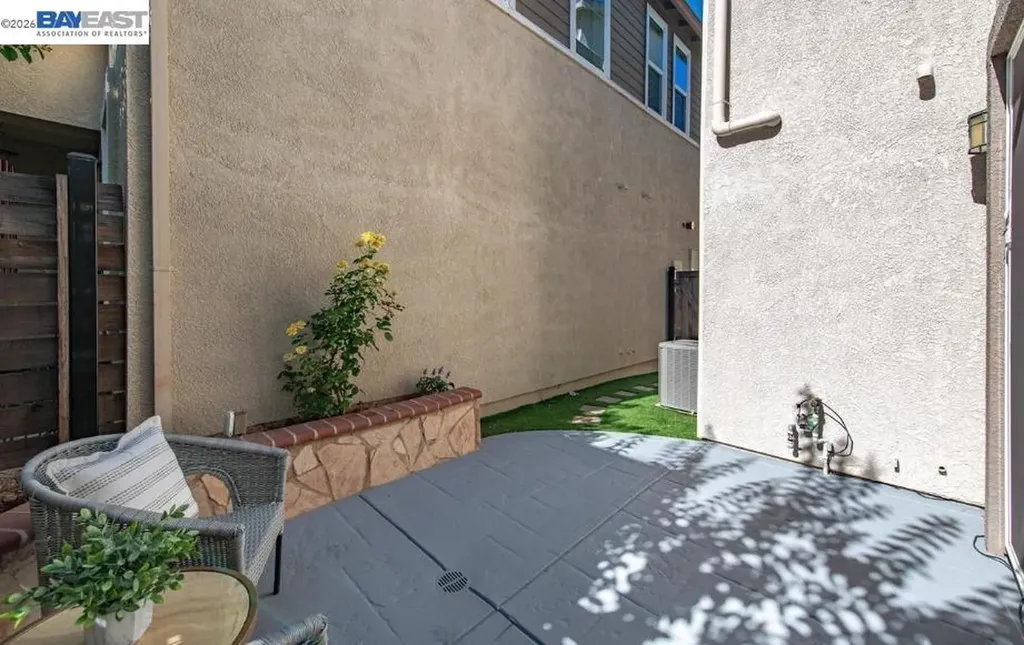 4136 Healdsburg Way Dublin CA 94568