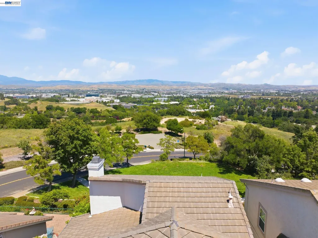 5630 Highcrest Court Pleasanton CA 94588