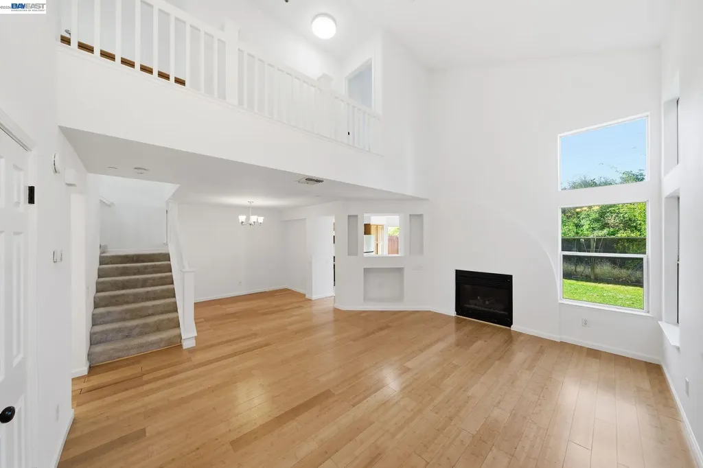 227 Clearpointe Drive Vallejo CA 94591