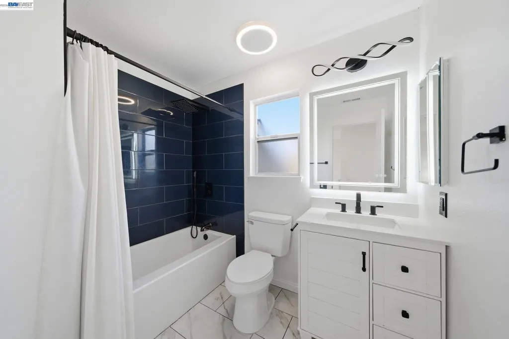 227 Clearpointe Drive Vallejo CA 94591
