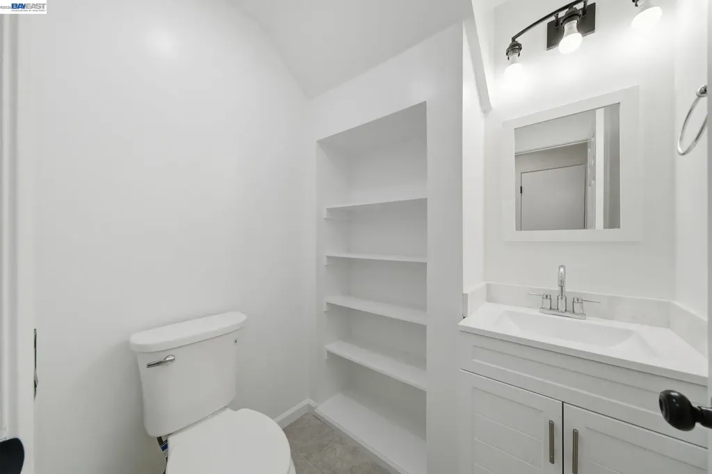 227 Clearpointe Drive Vallejo CA 94591