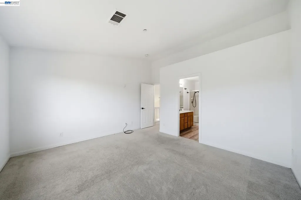 227 Clearpointe Drive Vallejo CA 94591