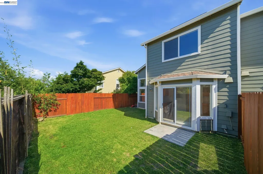 227 Clearpointe Drive Vallejo CA 94591