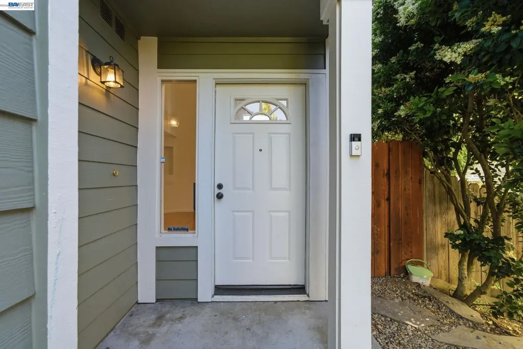 227 Clearpointe Drive Vallejo CA 94591