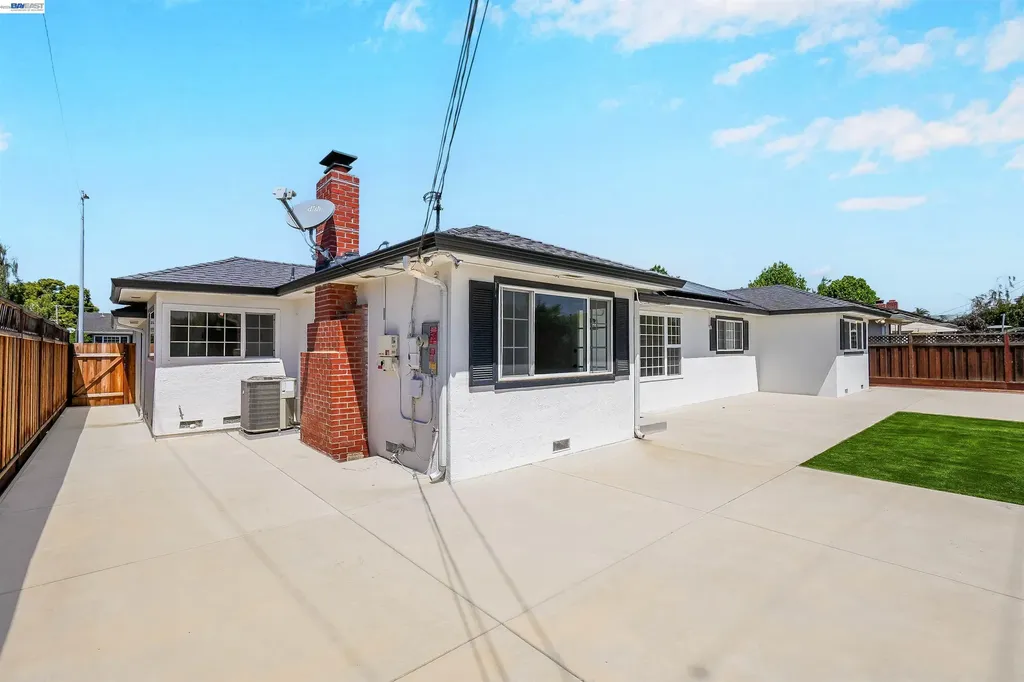 5230 Sabin Avenue Fremont CA 94536