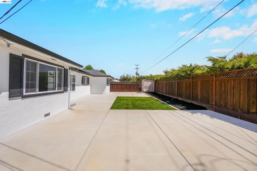 5230 Sabin Avenue Fremont CA 94536