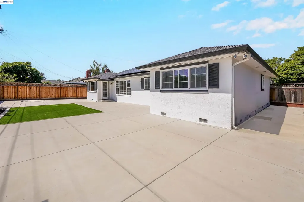 5230 Sabin Avenue Fremont CA 94536
