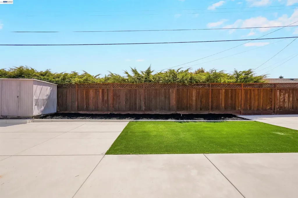 5230 Sabin Avenue Fremont CA 94536