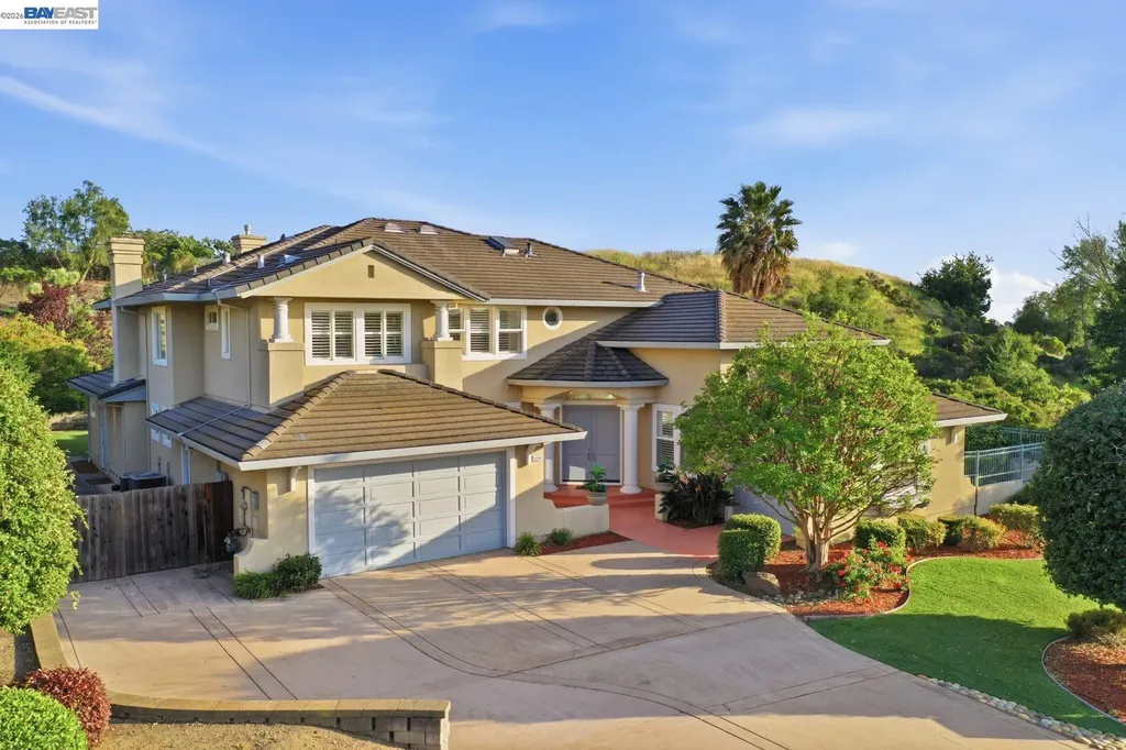 48564 Avalon Heights Terrace Fremont CA 94539