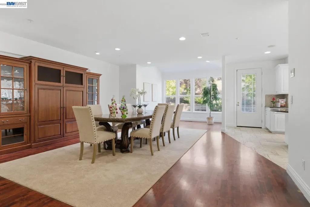 48564 Avalon Heights Terrace Fremont CA 94539