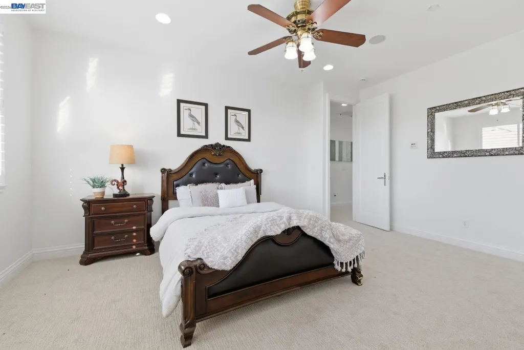 48564 Avalon Heights Terrace Fremont CA 94539