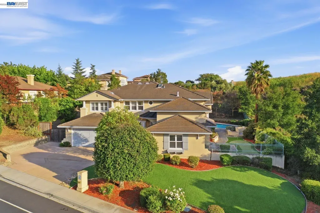 48564 Avalon Heights Terrace Fremont CA 94539