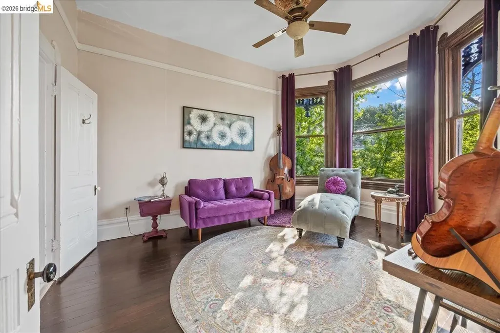 1712 Paru Street Alameda CA 94501