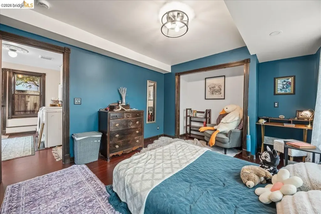 1712 Paru Street Alameda CA 94501