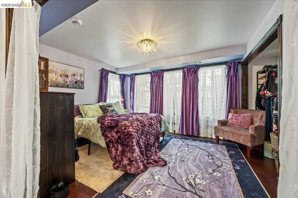 1712 Paru Street Alameda CA 94501