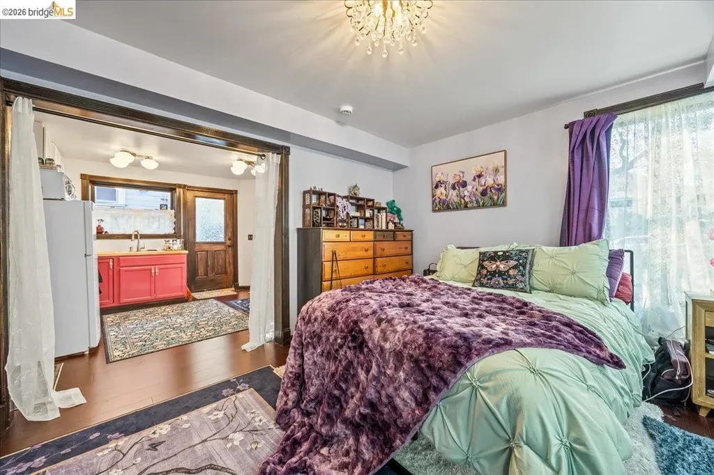 1712 Paru Street Alameda CA 94501