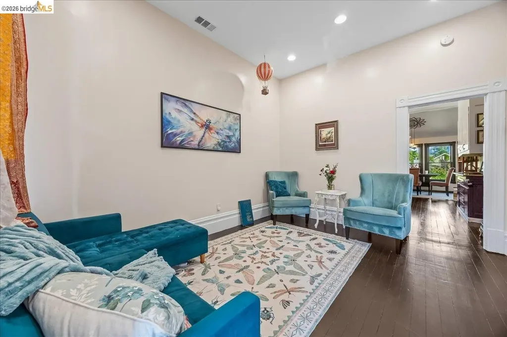 1712 Paru Street Alameda CA 94501
