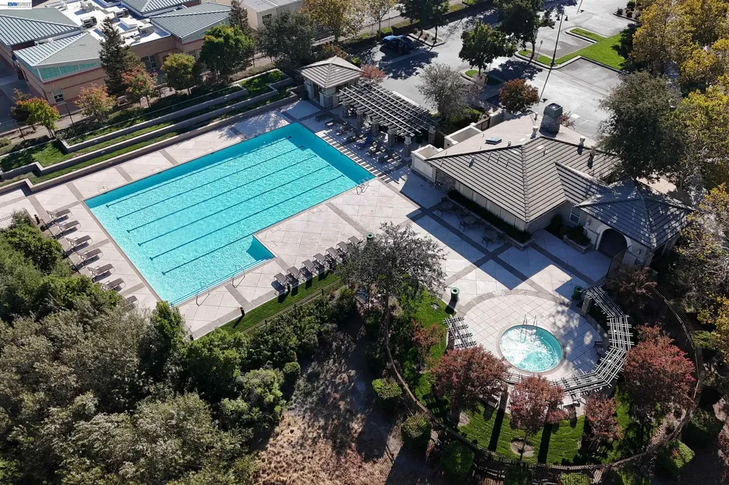 5625 Applegate Way Dublin CA 94568