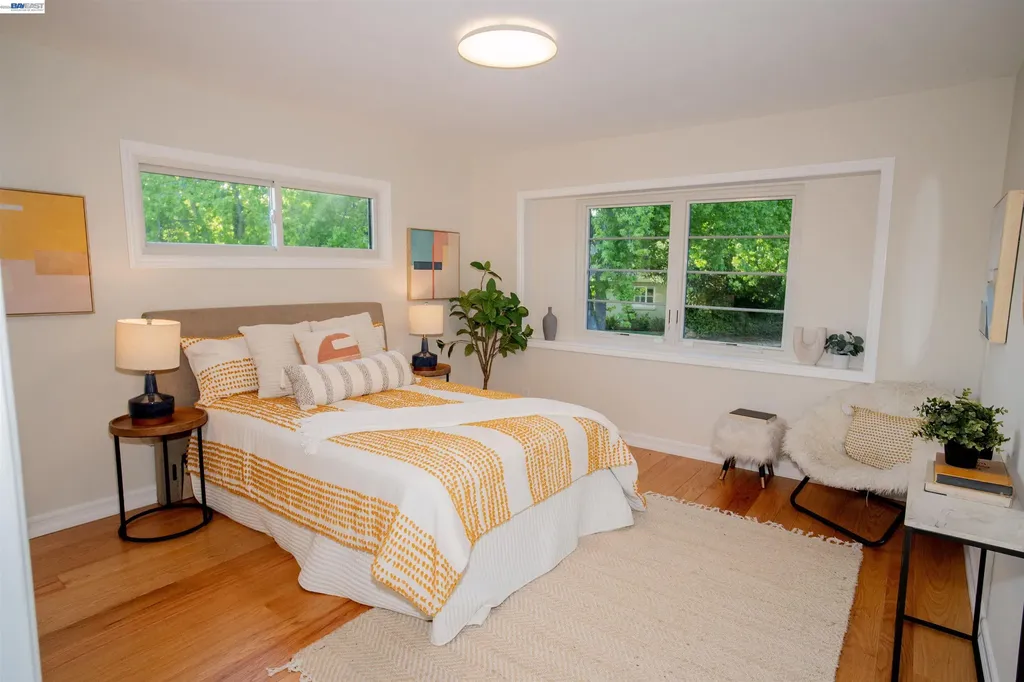 70 St James Place Piedmont CA 94611
