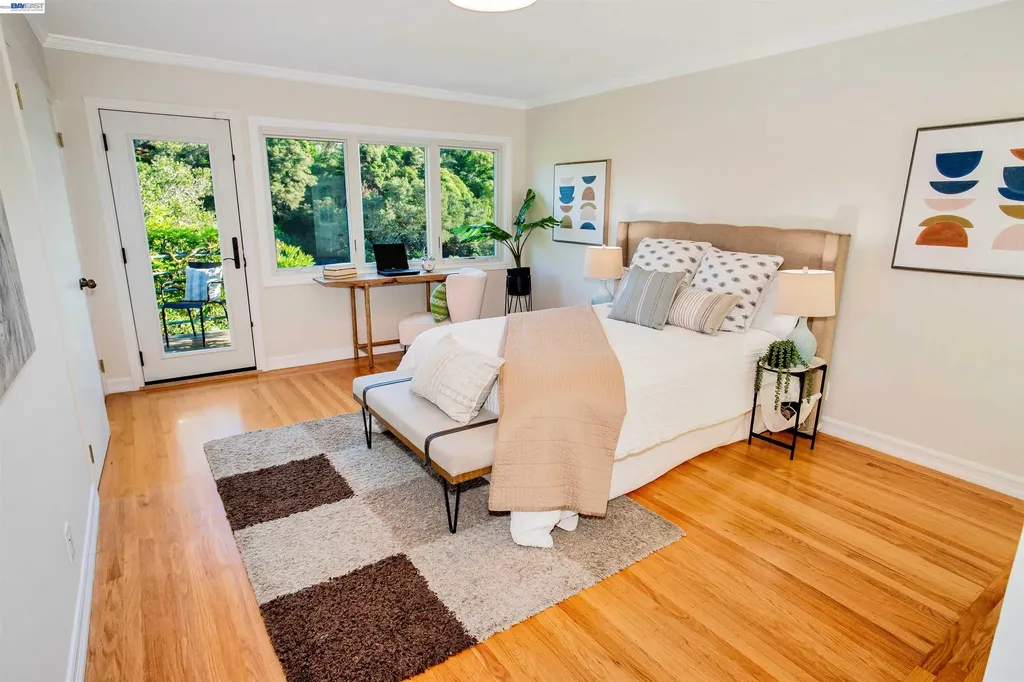 70 St James Place Piedmont CA 94611