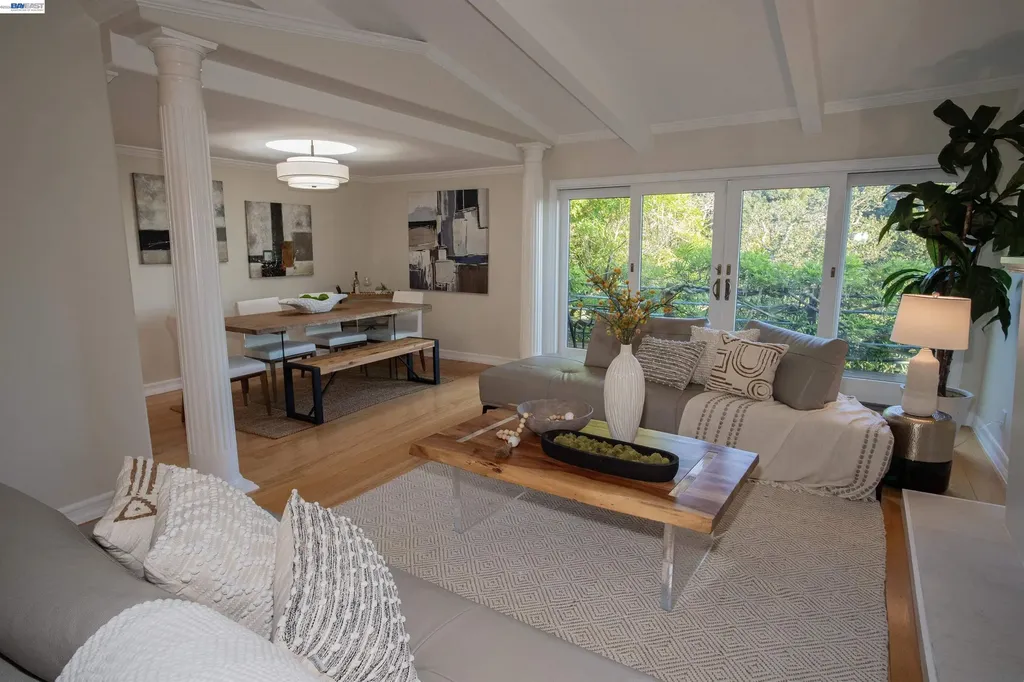 70 St James Place Piedmont CA 94611