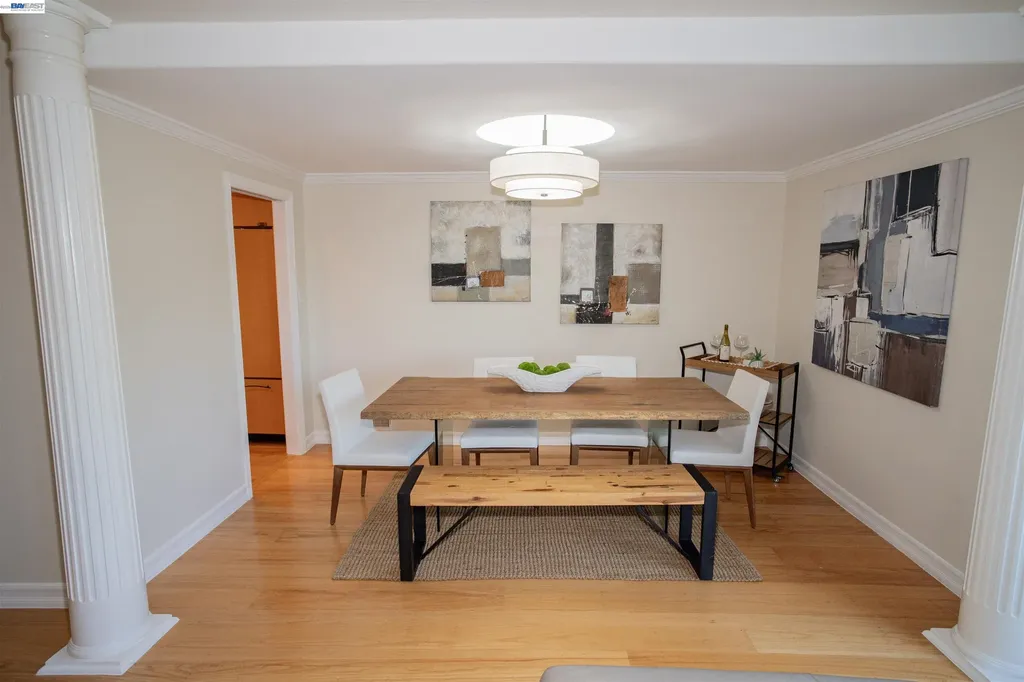 70 St James Place Piedmont CA 94611