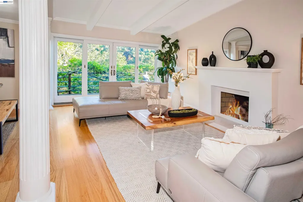 70 St James Place Piedmont CA 94611