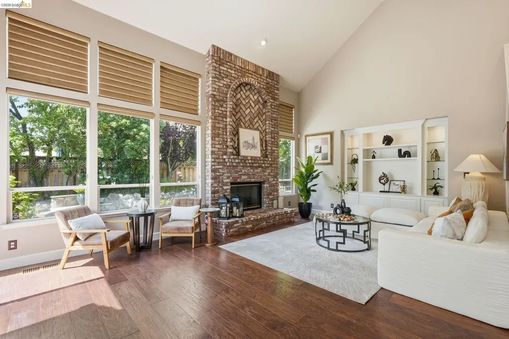 471 Silver Hollow Drive Walnut Creek CA 94598