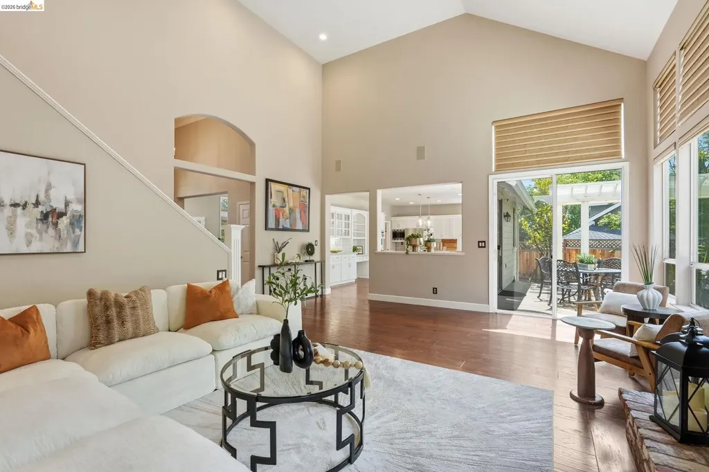 471 Silver Hollow Drive Walnut Creek CA 94598
