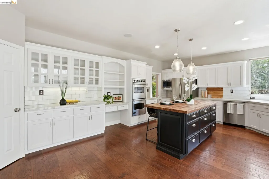 471 Silver Hollow Drive Walnut Creek CA 94598