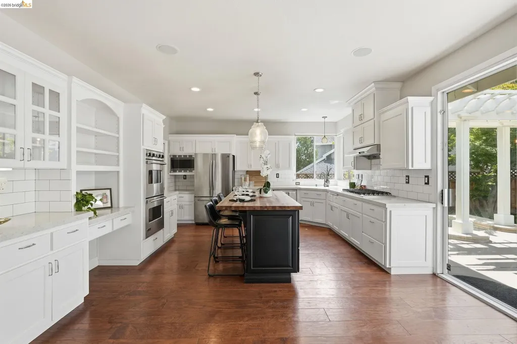 471 Silver Hollow Drive Walnut Creek CA 94598