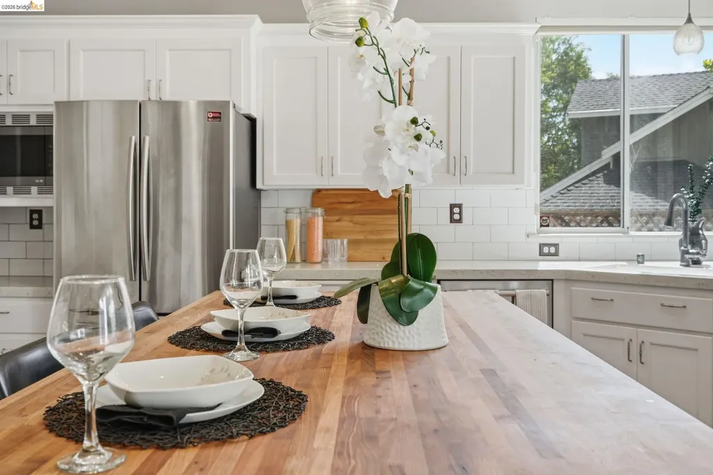 471 Silver Hollow Drive Walnut Creek CA 94598