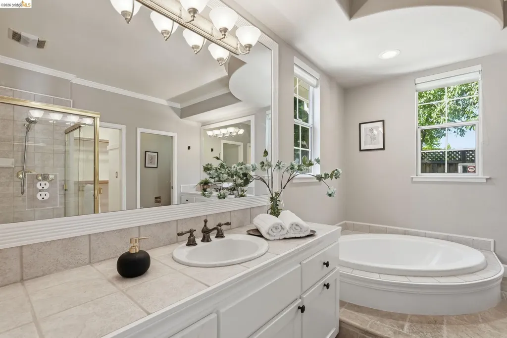 471 Silver Hollow Drive Walnut Creek CA 94598
