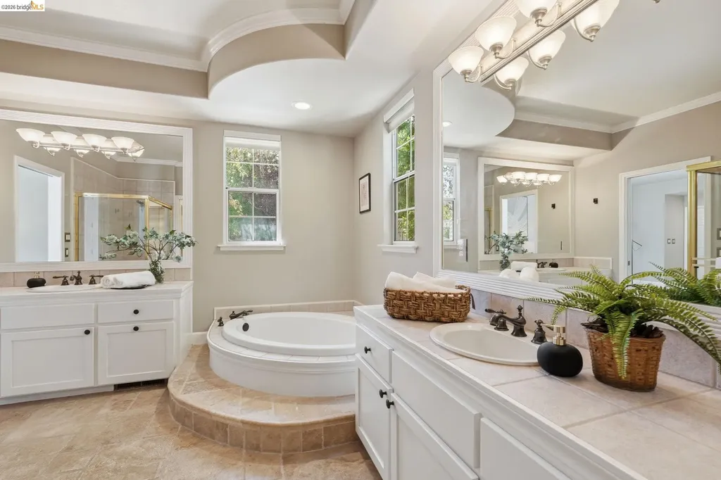 471 Silver Hollow Drive Walnut Creek CA 94598