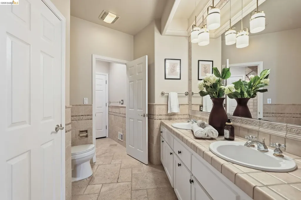 471 Silver Hollow Drive Walnut Creek CA 94598