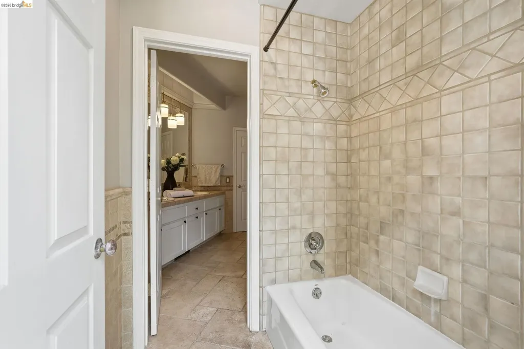 471 Silver Hollow Drive Walnut Creek CA 94598